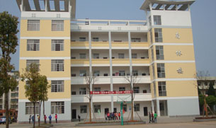 2012年公司捐建的南林教學大樓